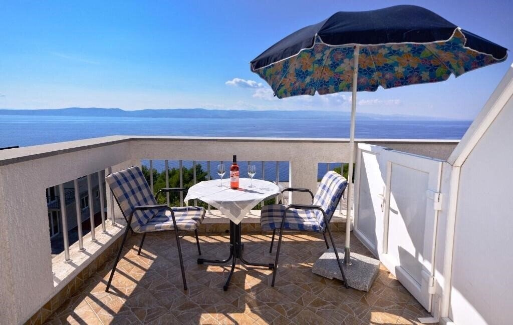 App Via 3* қонақ үйі