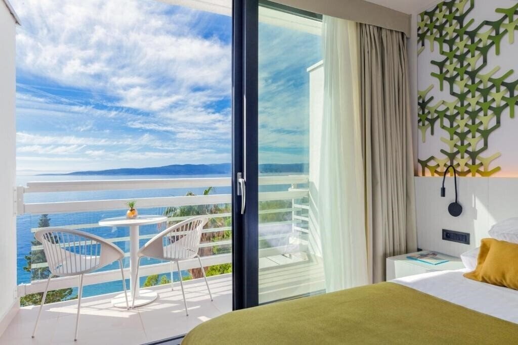 Фото Bluesun Hotel Mala Berulia 4*