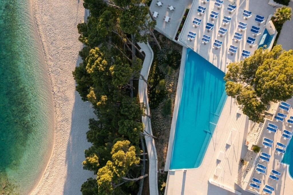 Bluesun Hotel Mala Berulia 4* суреті
