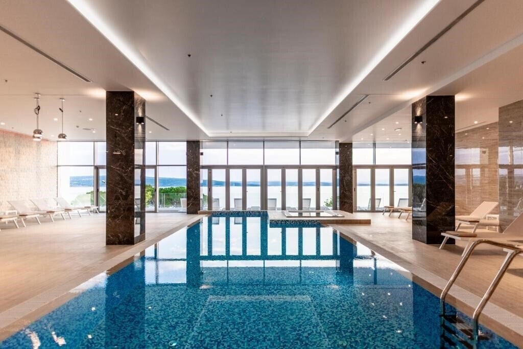 Отель Miramare Luxury Hotel 5*