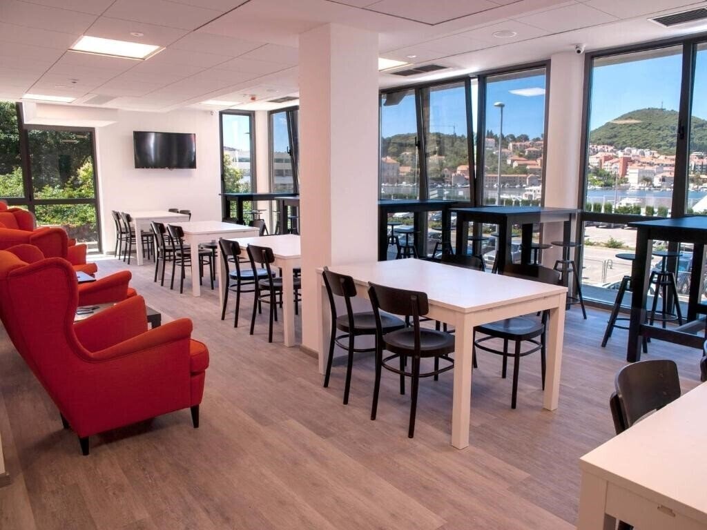 Hostel Sol 2* суреті
