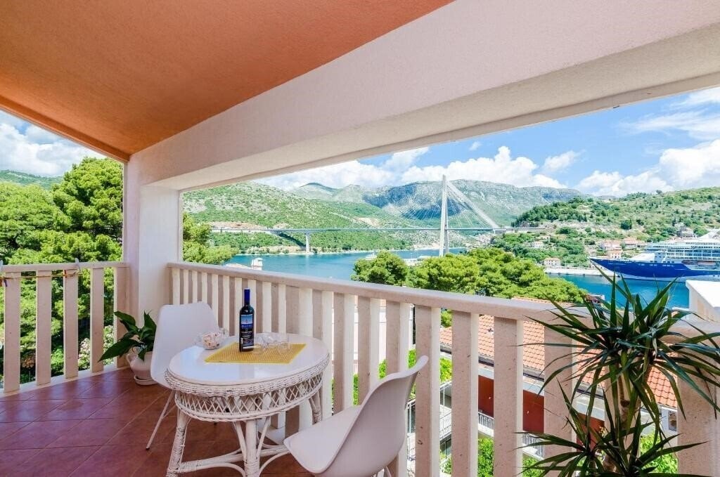 Изображение Guest House Avdic 3*