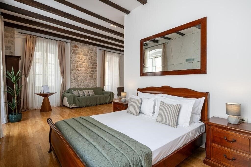 Blasius Residence 4* қонақ үйі