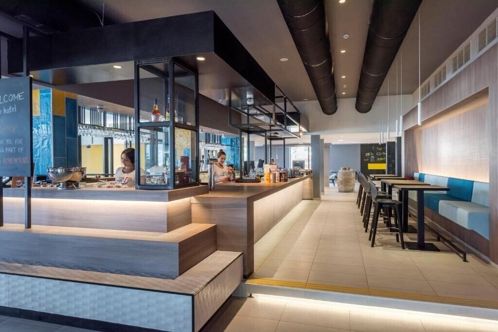 Pharos 2* суреті