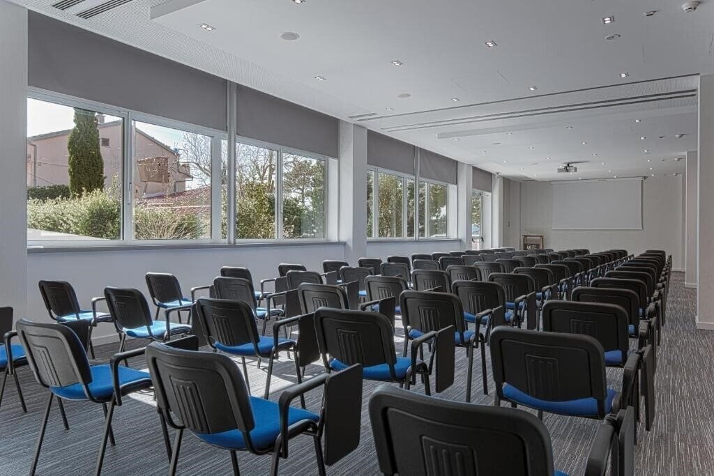 Katarina (ex. Varazdin) 2* суреті