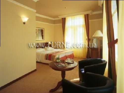 Bristol 3* суреті