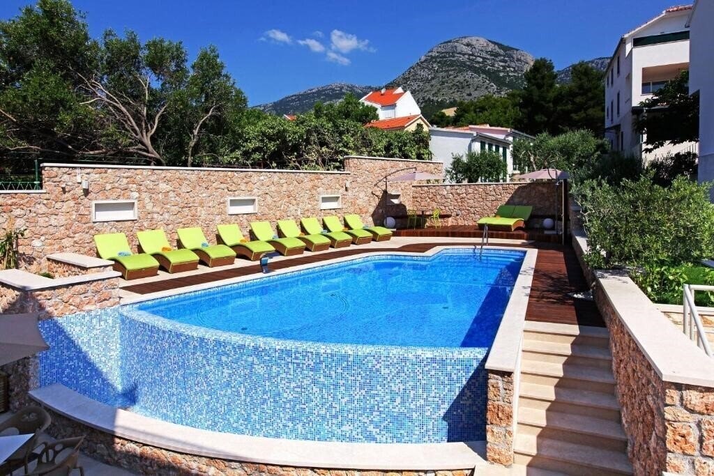 Boutique Hotel Bol 4* суреті