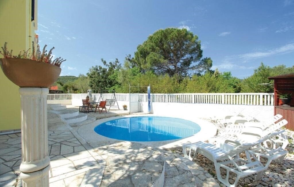 Фотография Dragan's Den Hostel Korcula хостел