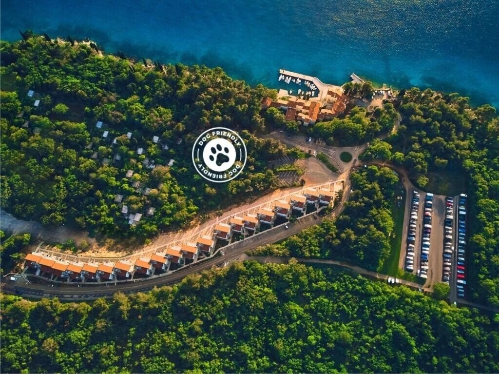 Отель Malinska Green Apartments апартаменты