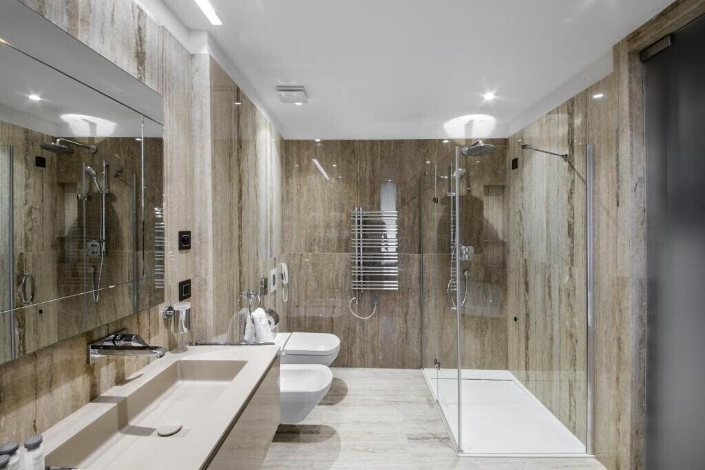 Boutique Hotel Alhambra 5* фотосуреті