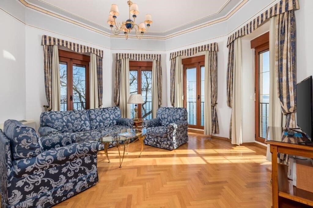 Miramar 4* суреті