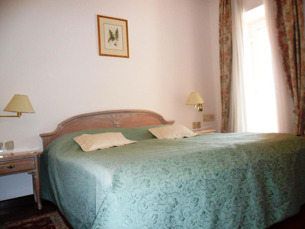 Картинка W.a. Mozart 5*