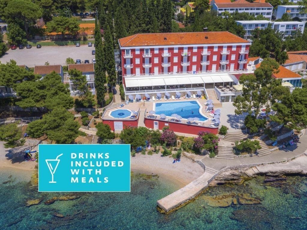 Отель Aminess Bellevue Hotel 4*