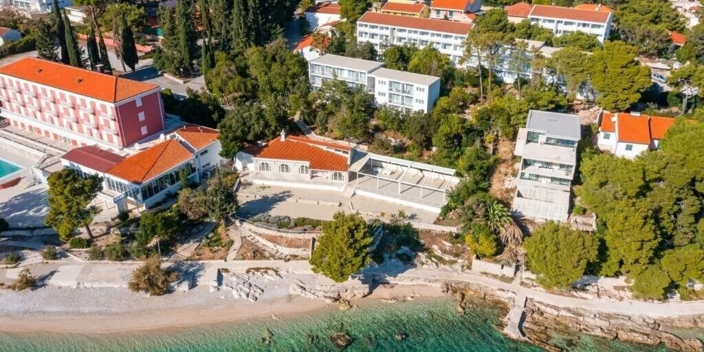 Отель Aminess Bellevue Casa 4*