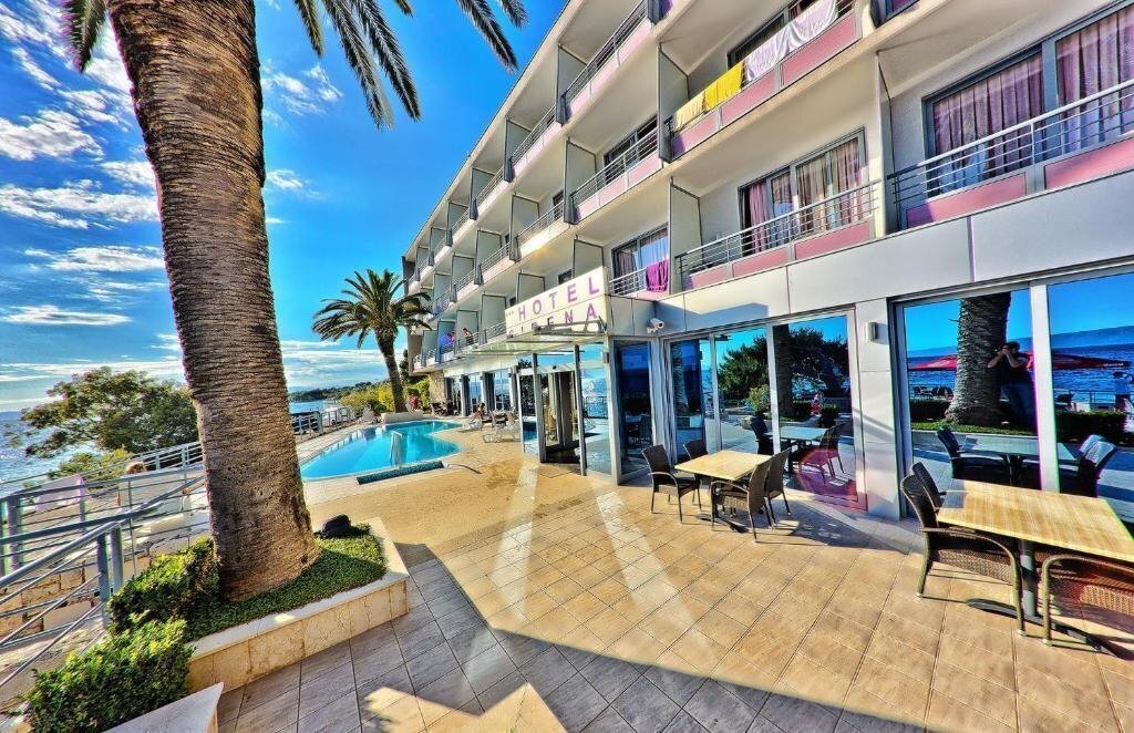 Отель Sirena Podgora 3*