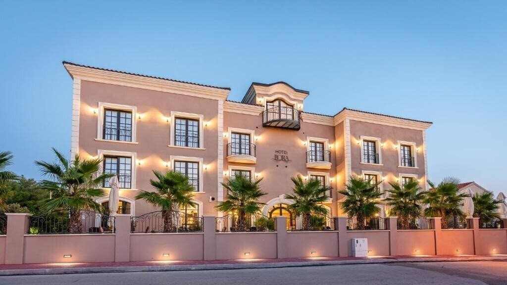 Фото Bora Boutique Hotel 5*