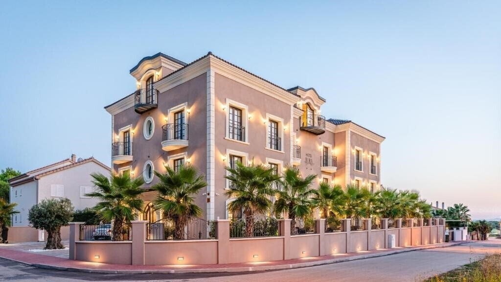 Bora Boutique Hotel 5* фотосуреті
