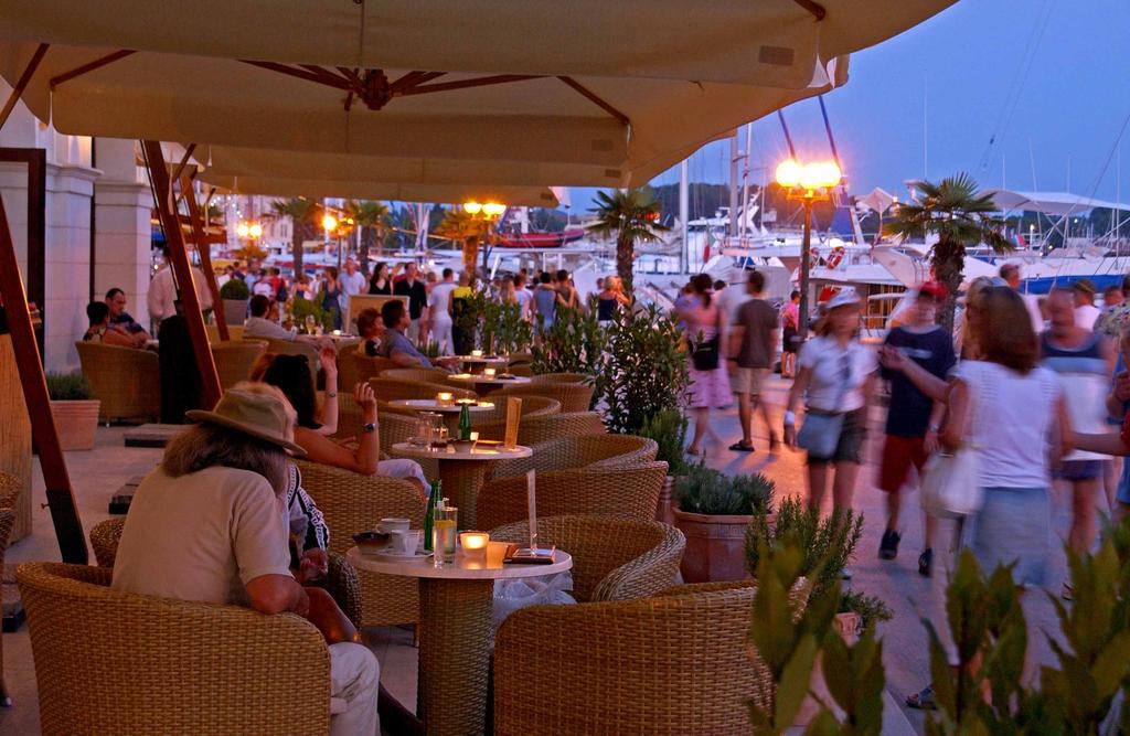 Jadran Residence 2* суреті