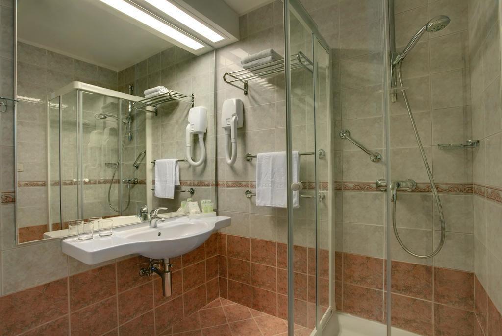 Valamar Crystal 4* фотосуреті