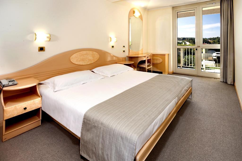 Изображение Laguna Istra 3*