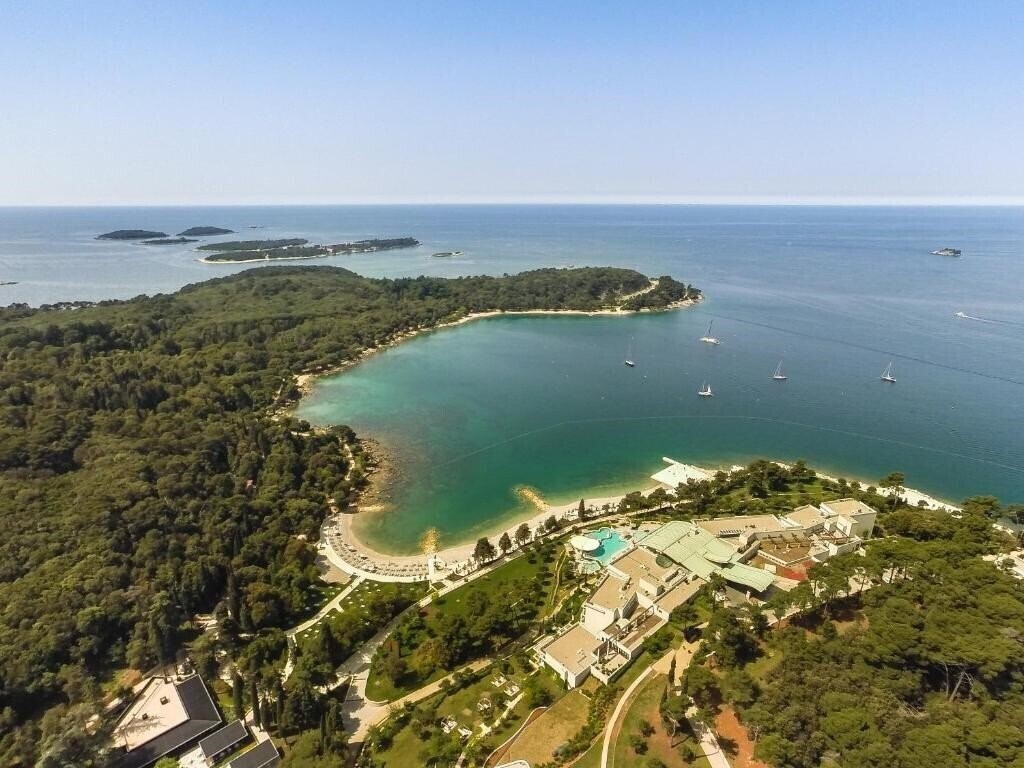 Eden 4* қонақ үйі