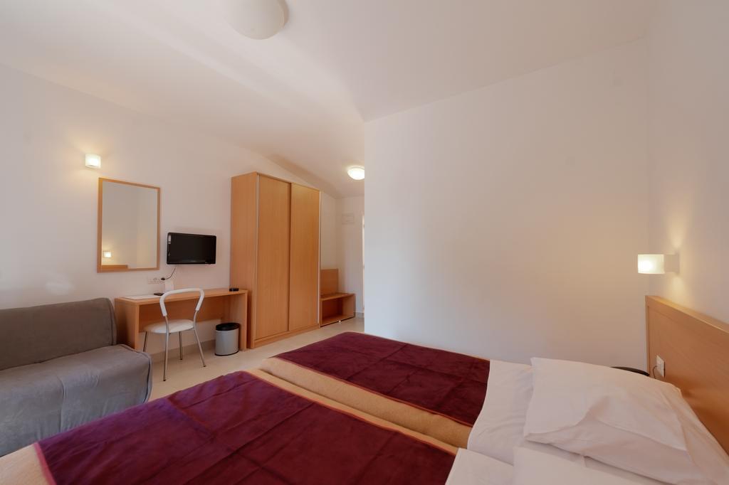 Фото Villas Rubin 3*