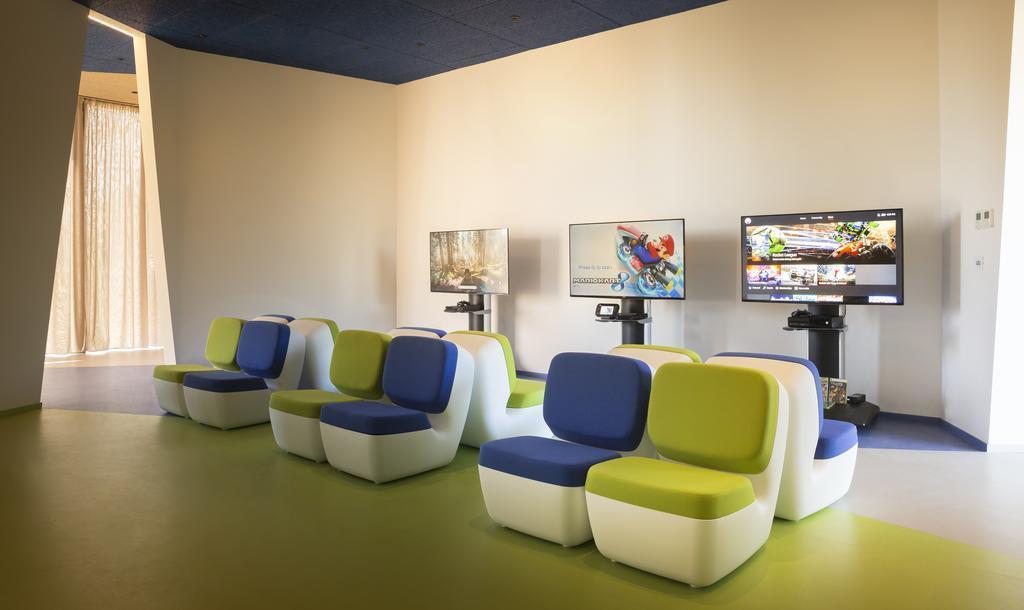 Family Hotel Amarin 4* суреті