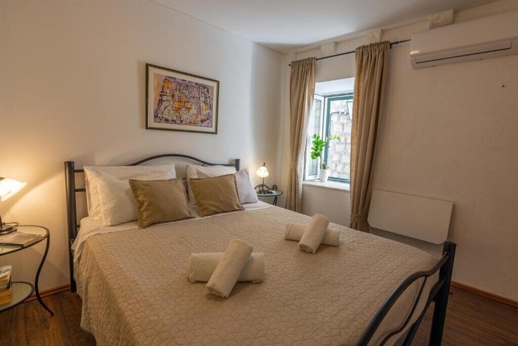 Фото Hotel Katarina 4*