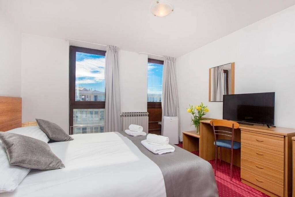 Изображение Jadran Hotel Sibenik 3*