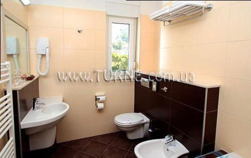 Plaza 4* қонақ үйі