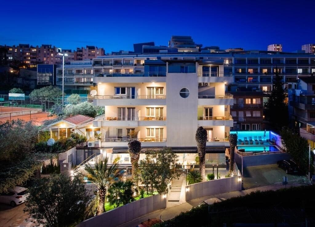 Boban Luxury Suites 4* фотосуреті