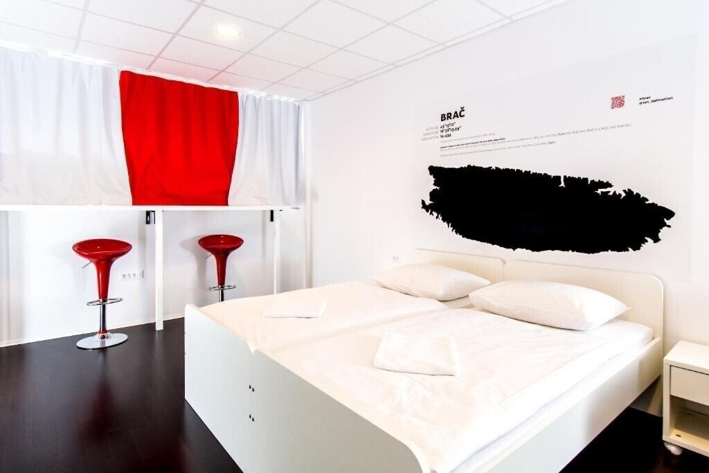 Отель Design Hostel 101 Dalmatinac 2*