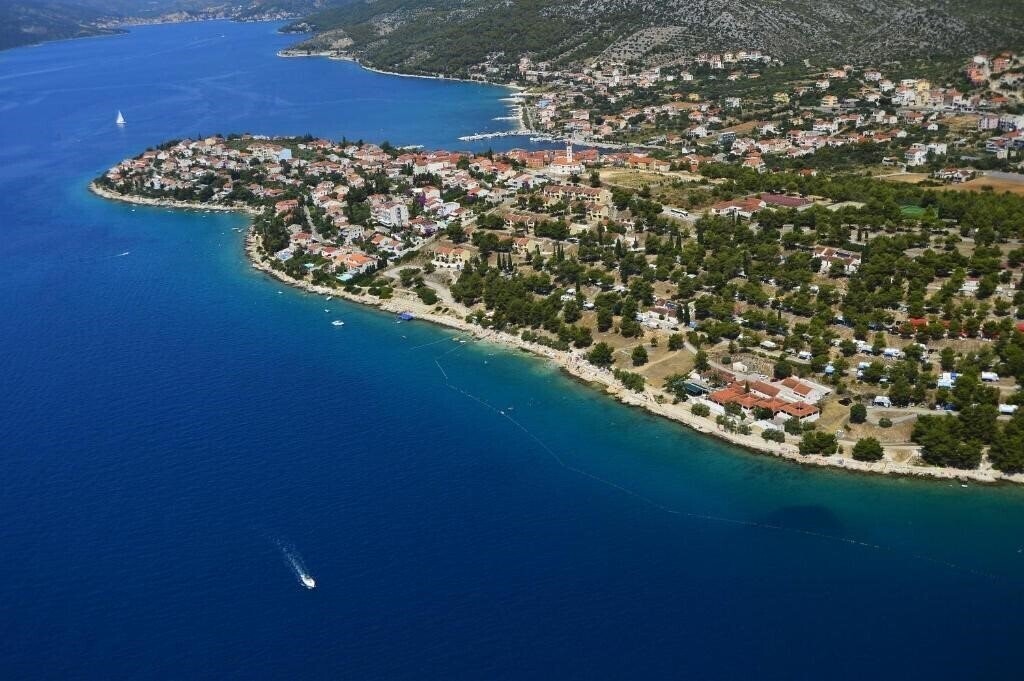 Отель Amadria Park Camping Trogir (ex. Belvedere Apartments) 3*