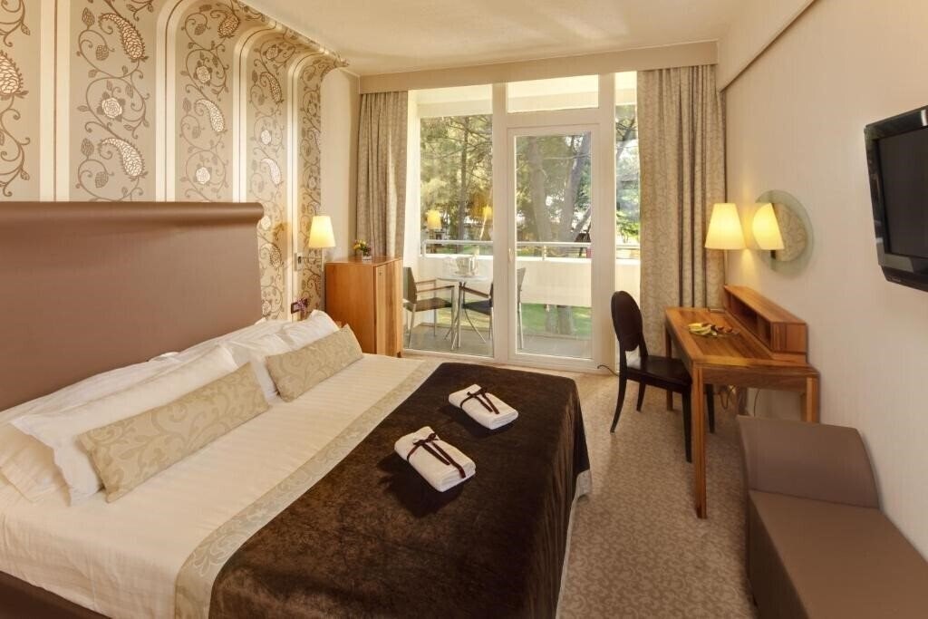 Фото Pelegrin Plava Laguna (ex. Coral Plava Laguna) 5*