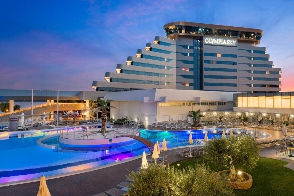 Отель Olympia Sky Hotel 4*