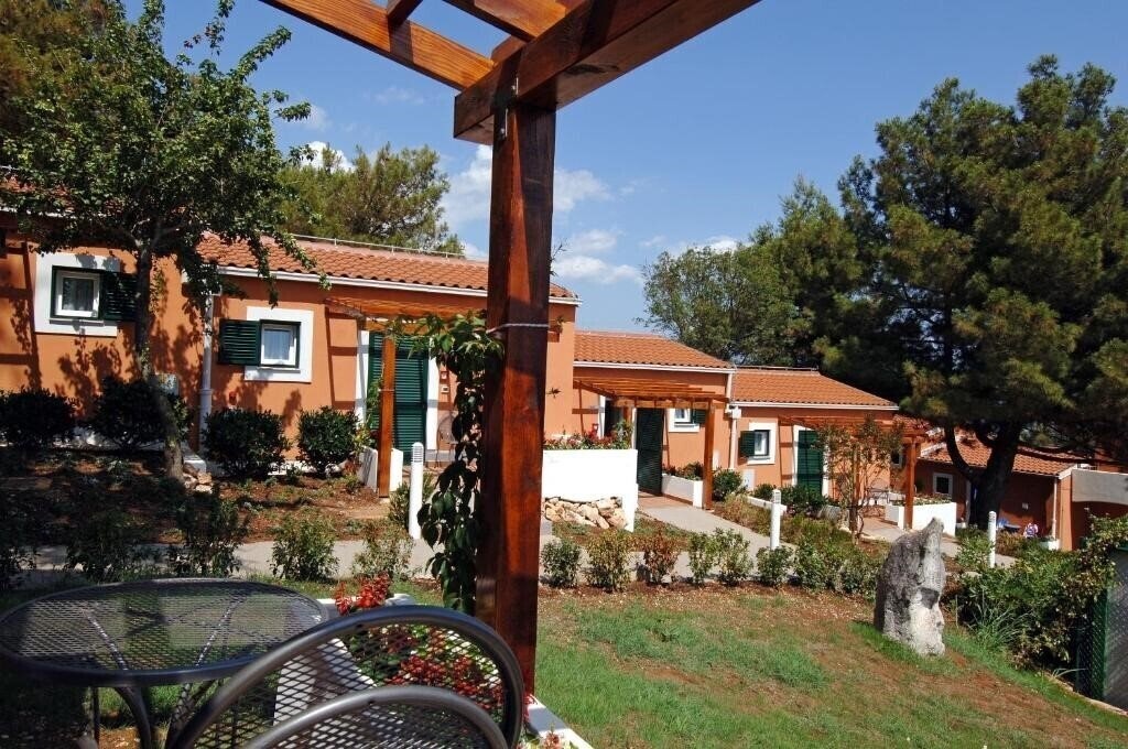 Отель Koversada Naturist Resort 2*