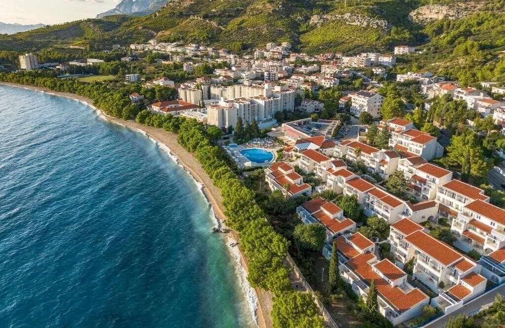 Отель Bluesun Holiday Village Afrodita 4*