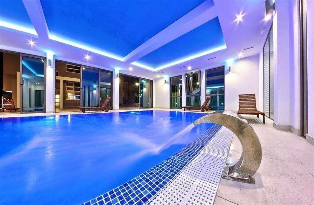 Изображение Nano 4*