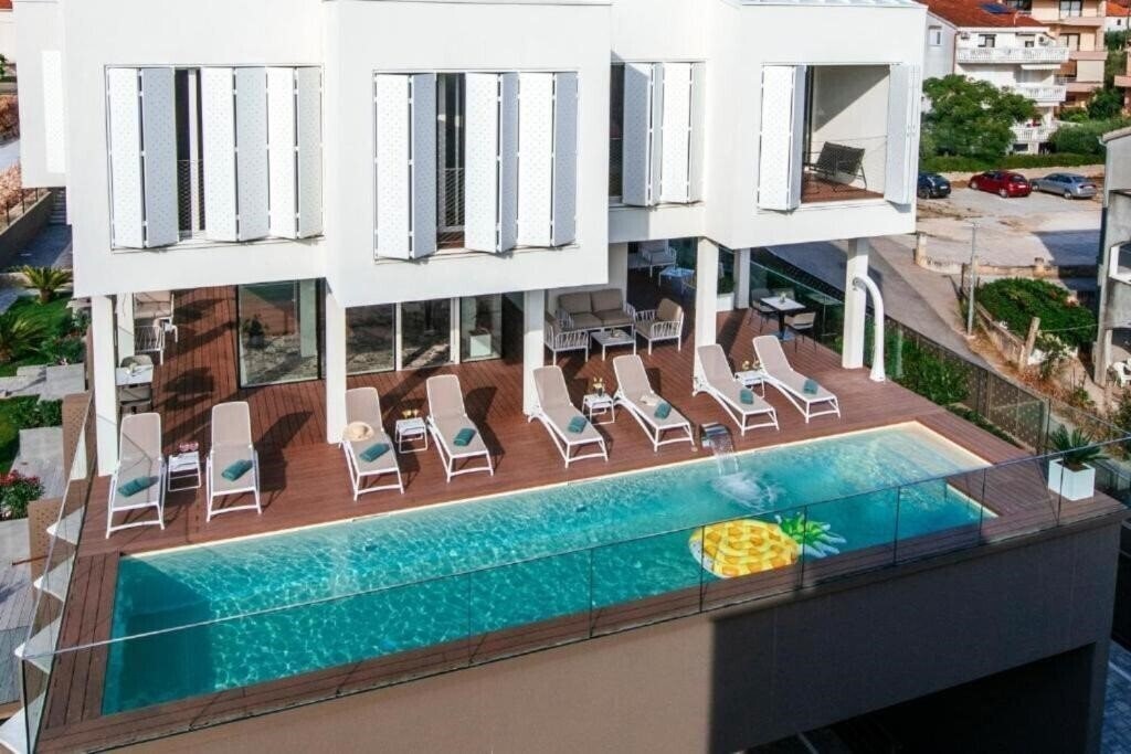 Фото Dedaj Resort - Villa Auri 5*