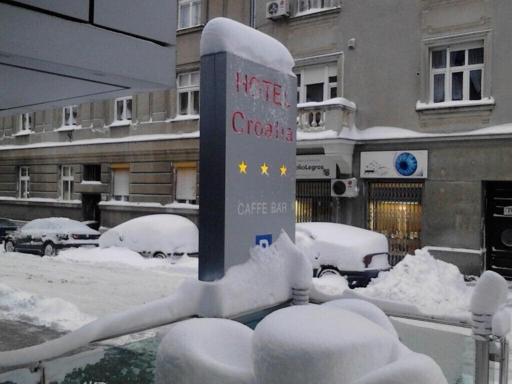 Отель Croatia Hotel Zagreb 3*