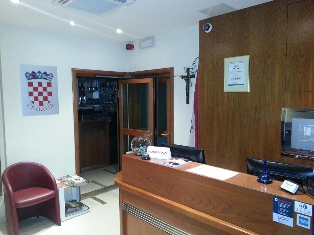Изображение Croatia Hotel Zagreb 3*