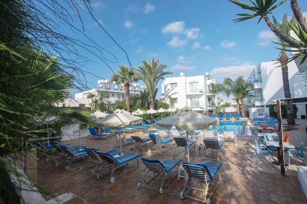 Фото Pavlinia Hotel 2*