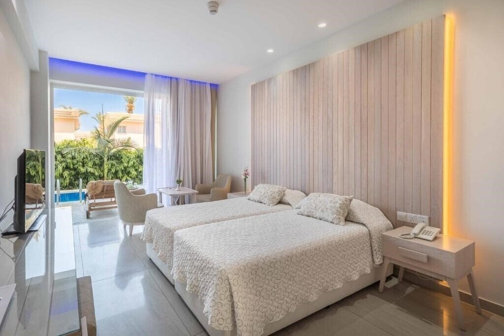 Tasia Maris Beach 4* фотосуреті