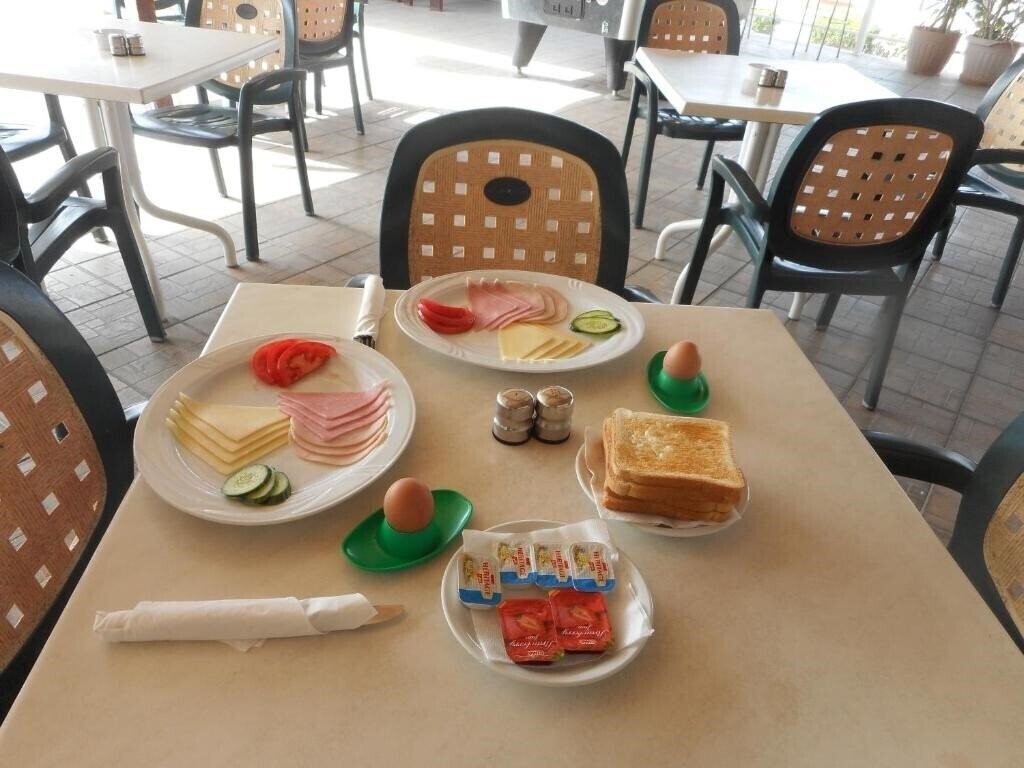 Kkaras Hotel 2* суреті