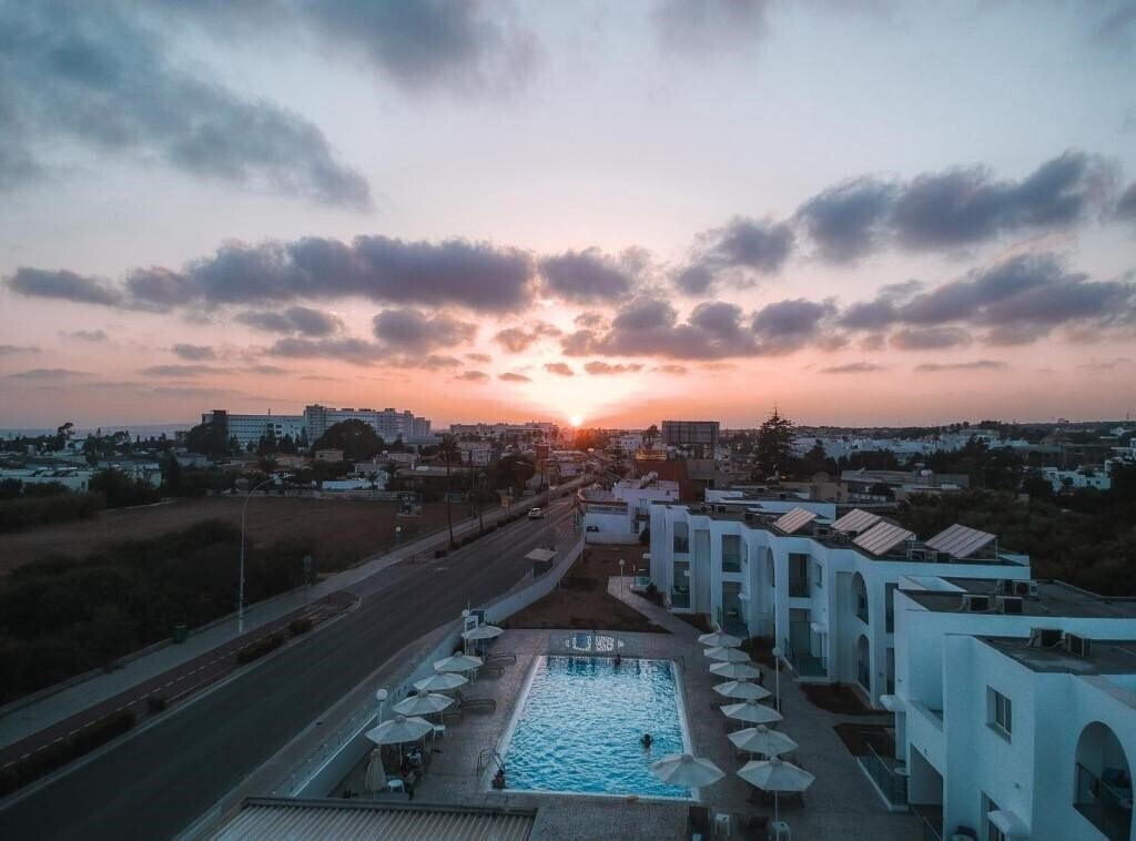 Картинка Kaos Hotel Apts 2*