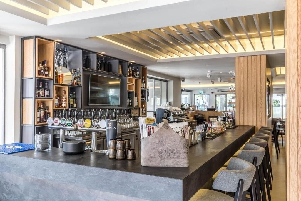 Vias Hotel Apartments 2* суреті