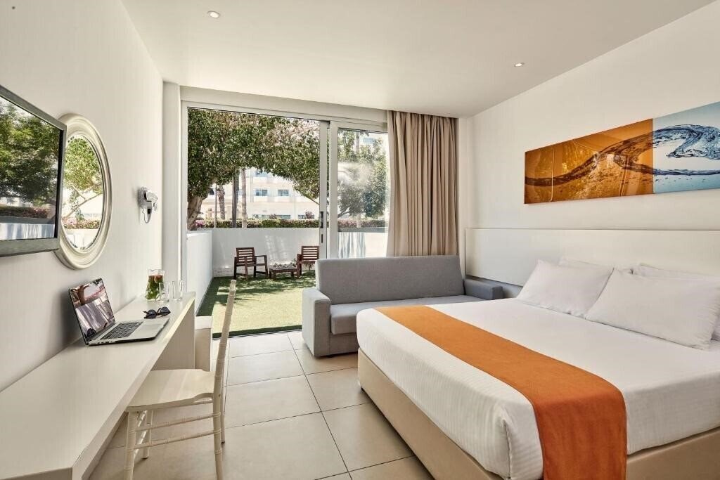 Фото Atlantica Sancta Napa 4*