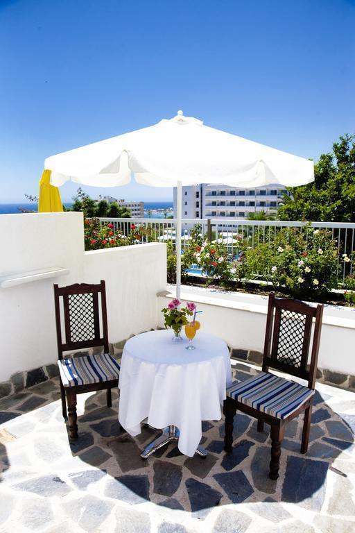 Фото Bella Napa Bay 3*