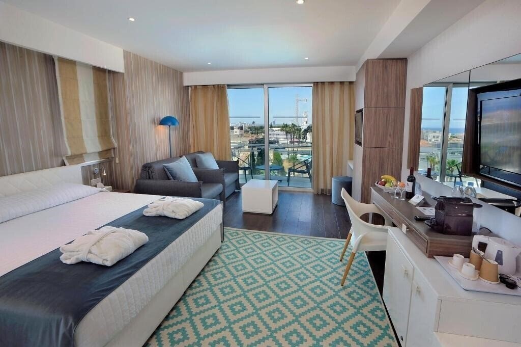 Nestor 4* суреті