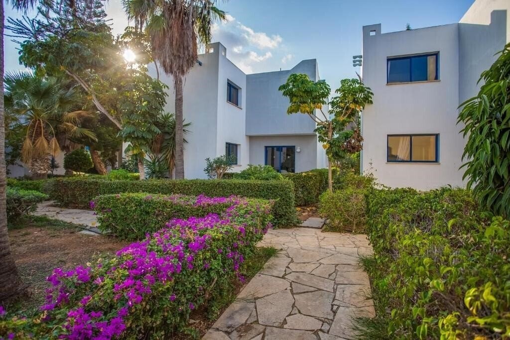 Отель Marismare Apartments 3*